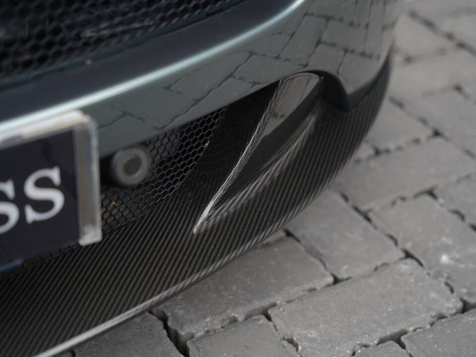 Bild 39/50 von Aston Martin V8 Vantage AMR (2018)
