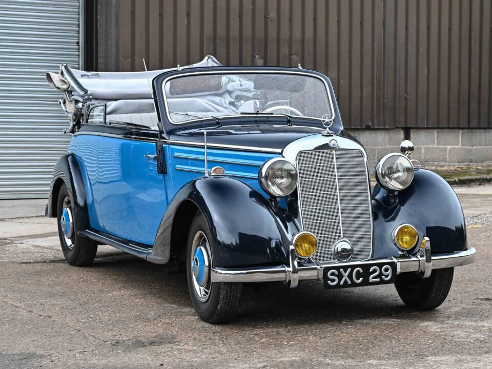 Image 1/29 of Mercedes-Benz 170 S Cabriolet A (1951)