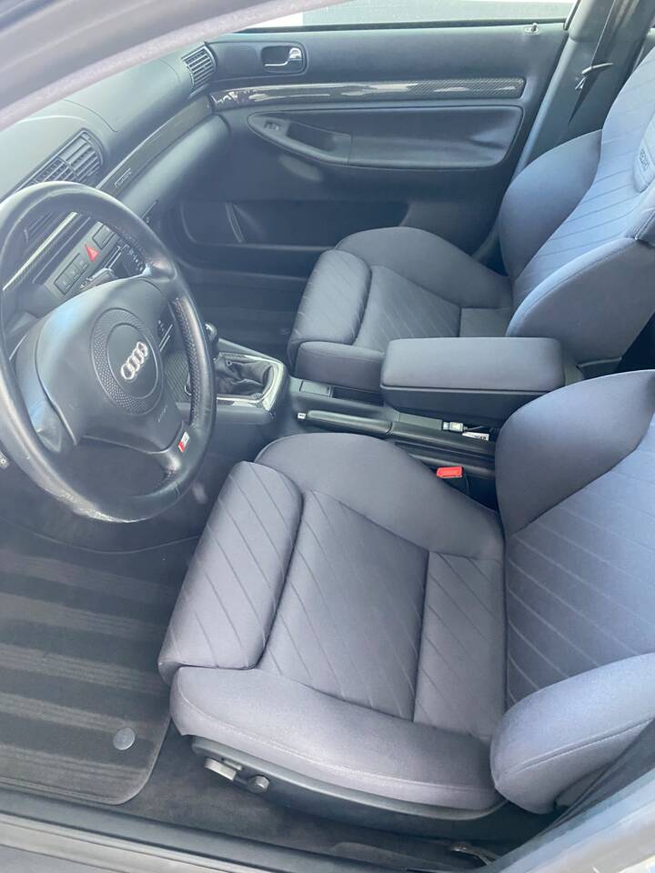 Image 45/50 of Audi S4 Avant (2001)