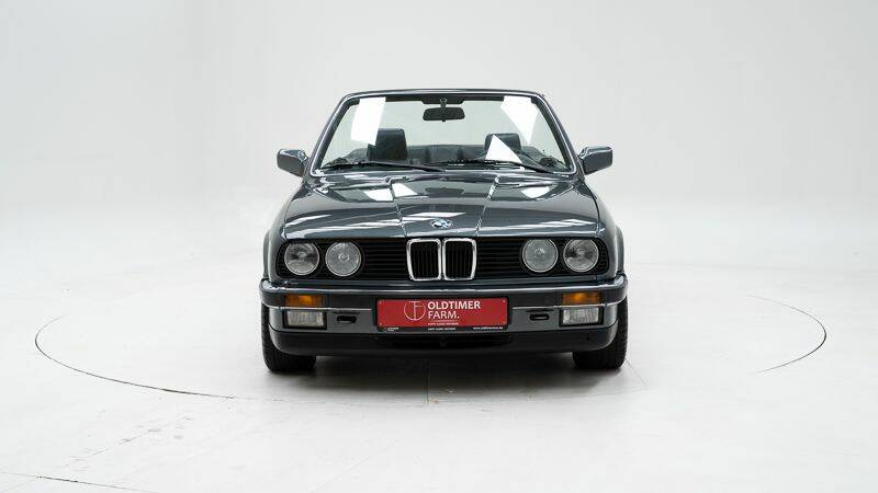 Afbeelding 9/15 van BMW 325i Baur TC (1988)