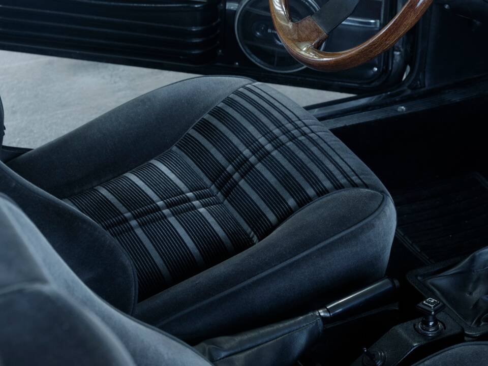 Bild 40/48 von Alfa Romeo GTV 6 2.5 (1981)