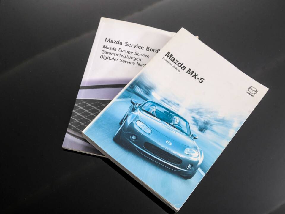 Image 47/50 of Mazda MX-5 2.0 (2009)