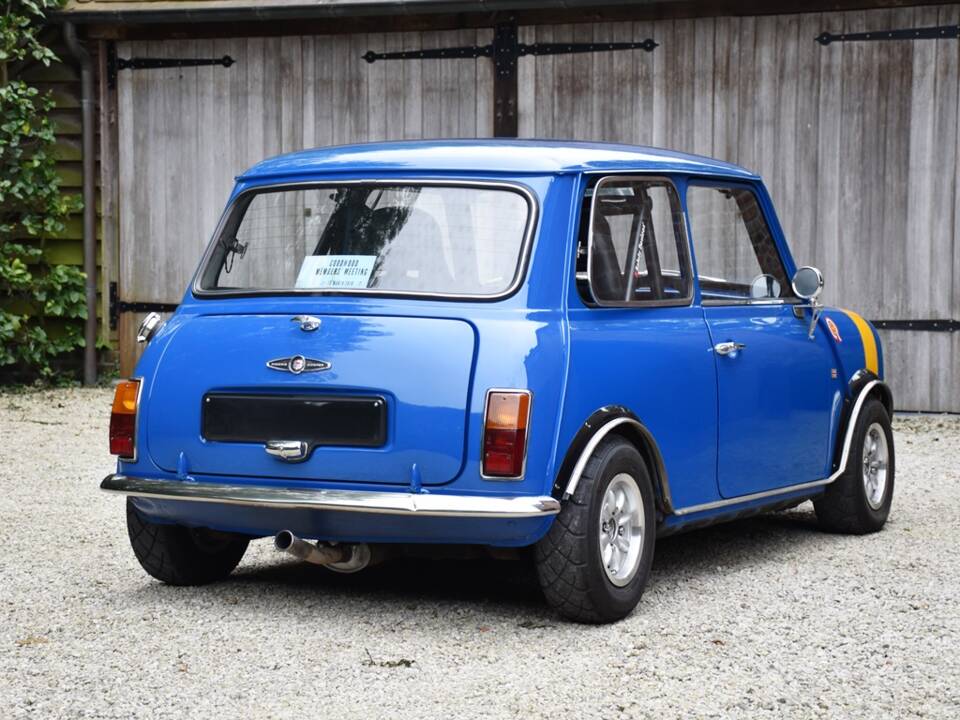 Image 12/32 of Mini 1275 GT (1977)