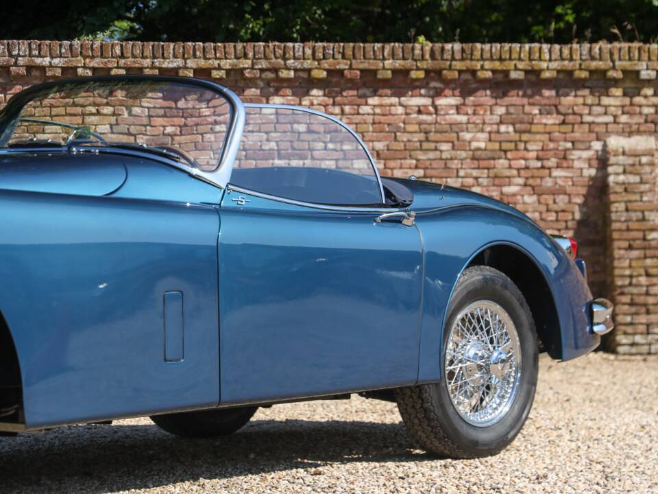 Image 24/50 of Jaguar XK 150 3.4 S OTS (1958)