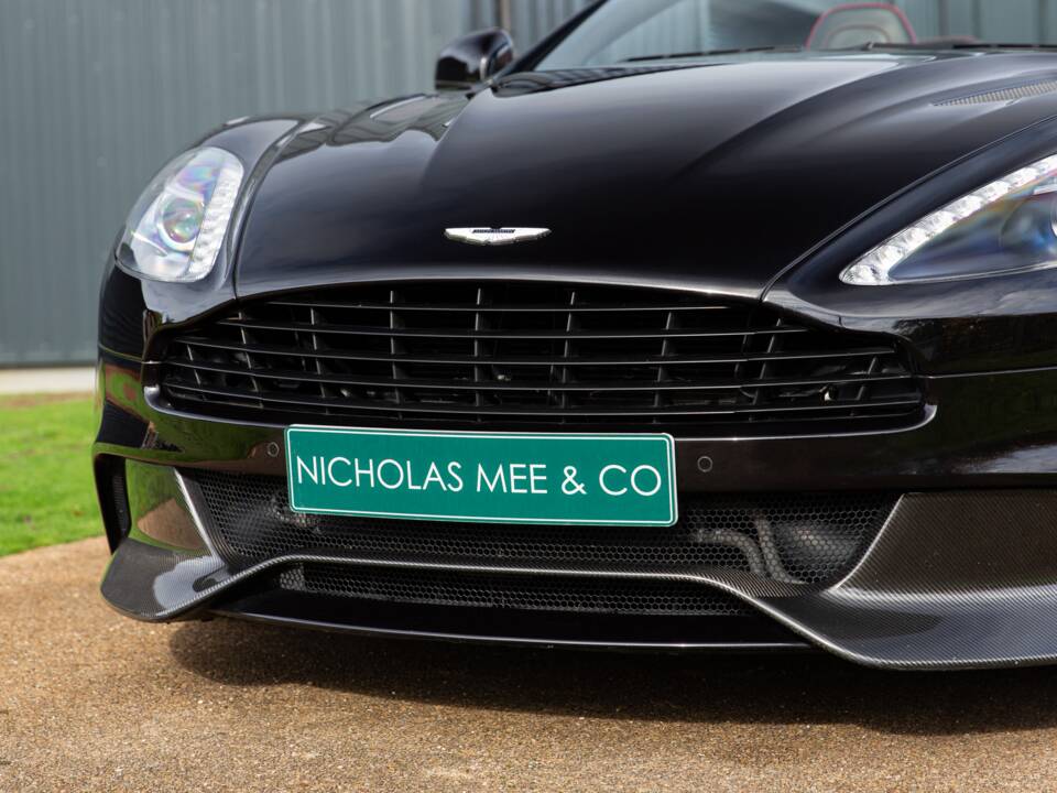 Immagine 14/72 di Aston Martin Vanquish Volante (2016)