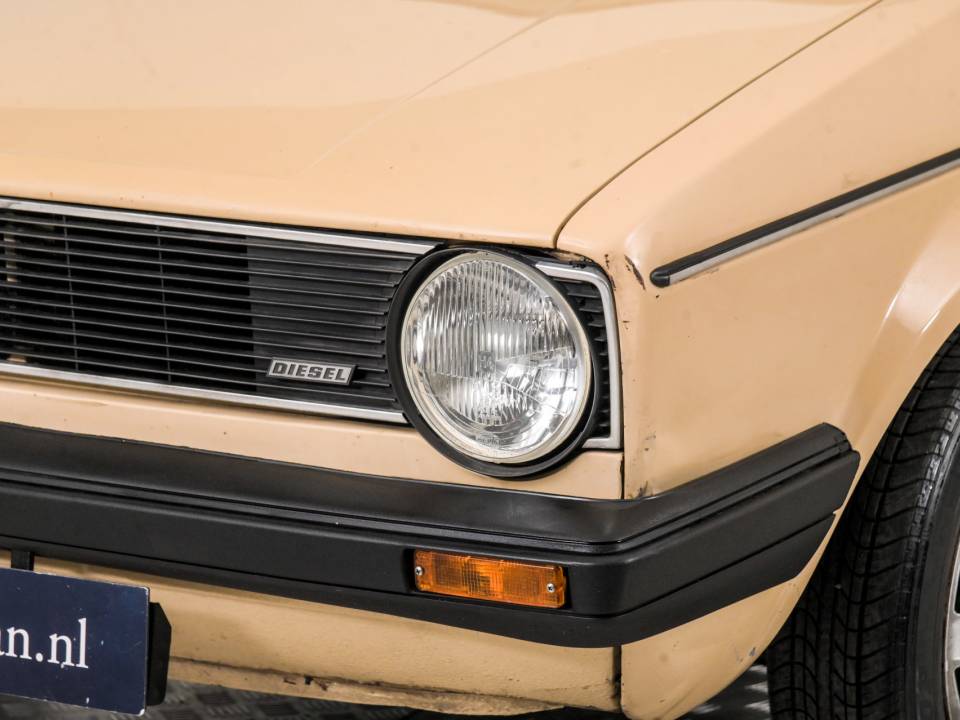 Bild 22/50 von Volkswagen Golf Mk I 1.5 (1982)