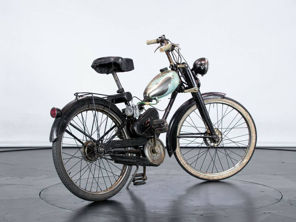 Image 6/50 of Bianchi Aquilotto (1957)