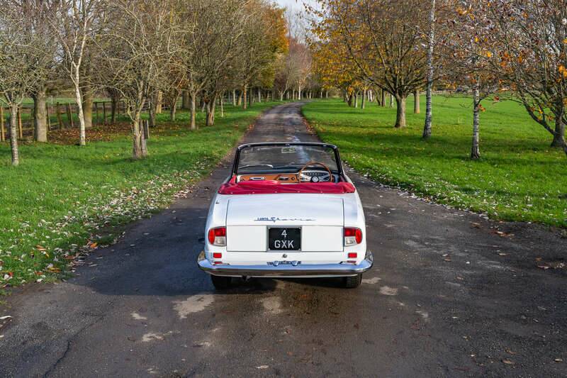 Image 13/50 de Lancia Flavia 1.8 (Vignale) (1963)
