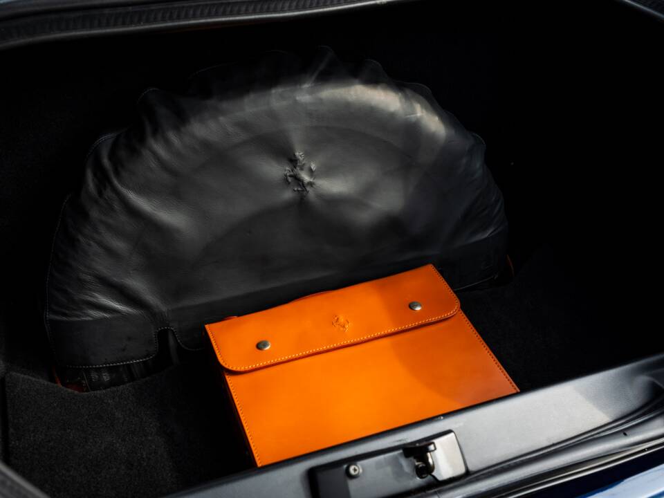 Bild 18/66 von Ferrari 550 Maranello (2000)