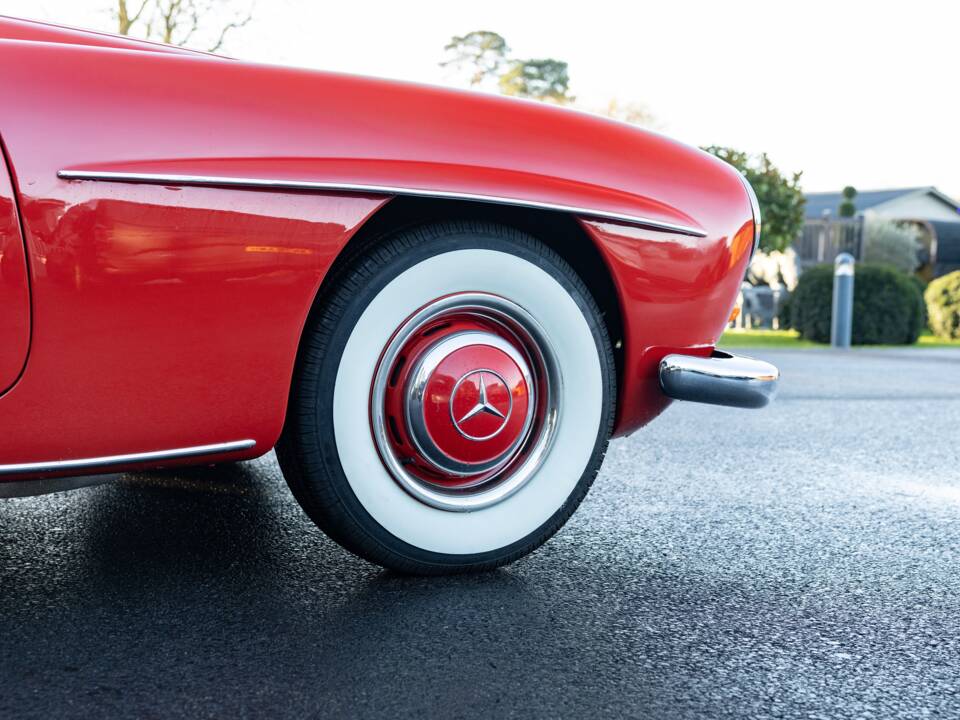 Image 23/43 of Mercedes-Benz 190 SL (1959)