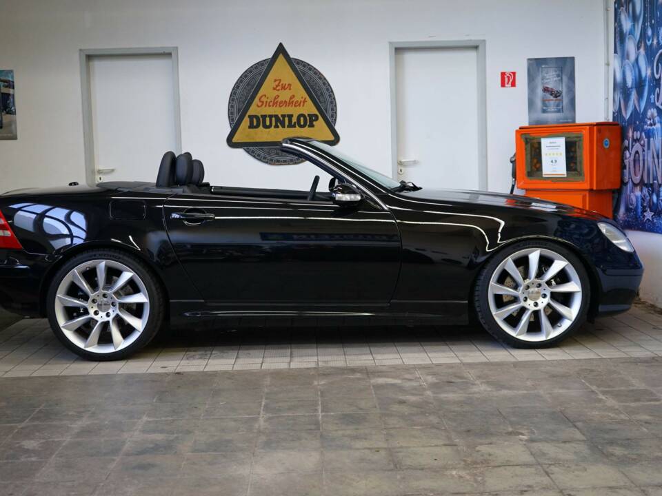 Image 40/48 of Mercedes-Benz SLK 230 Kompressor (2003)