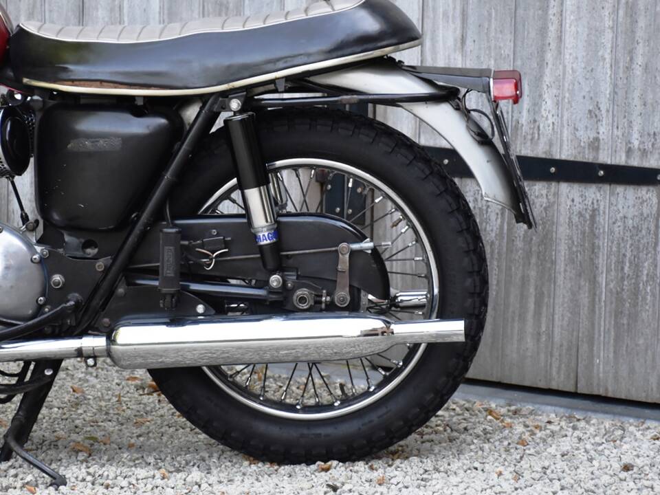 Bild 28/38 von Triumph DUMMY (1968)