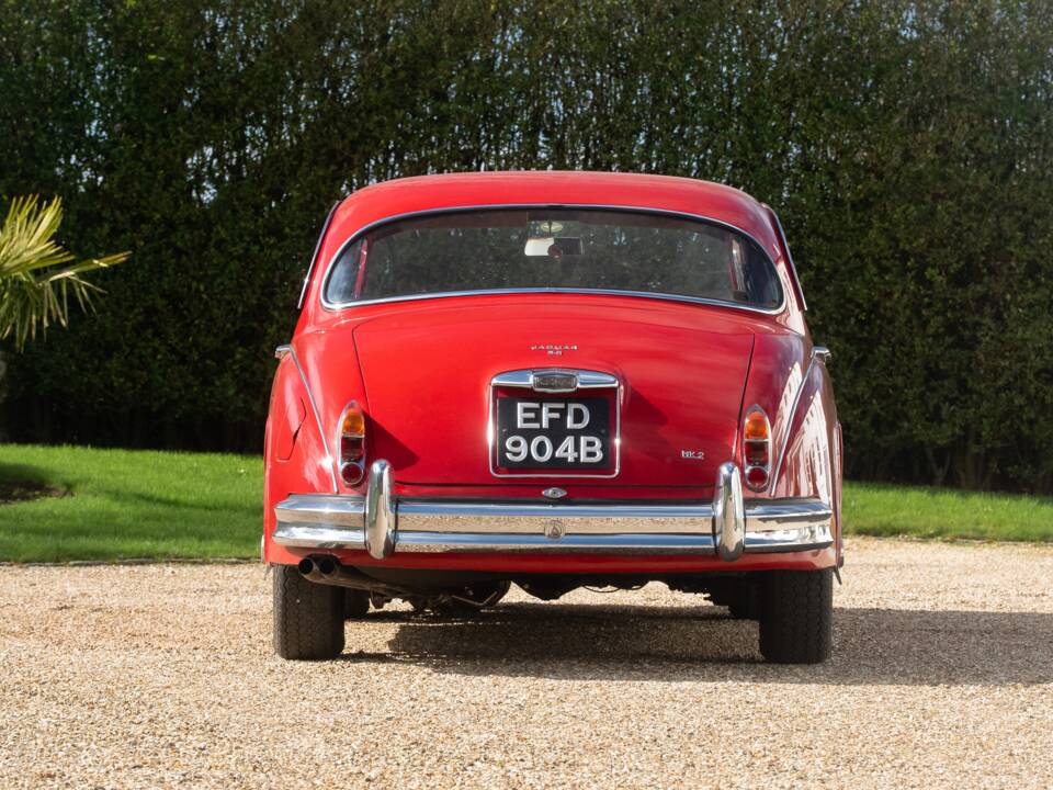 Image 17/50 of Jaguar Mk II 3.8 (1964)