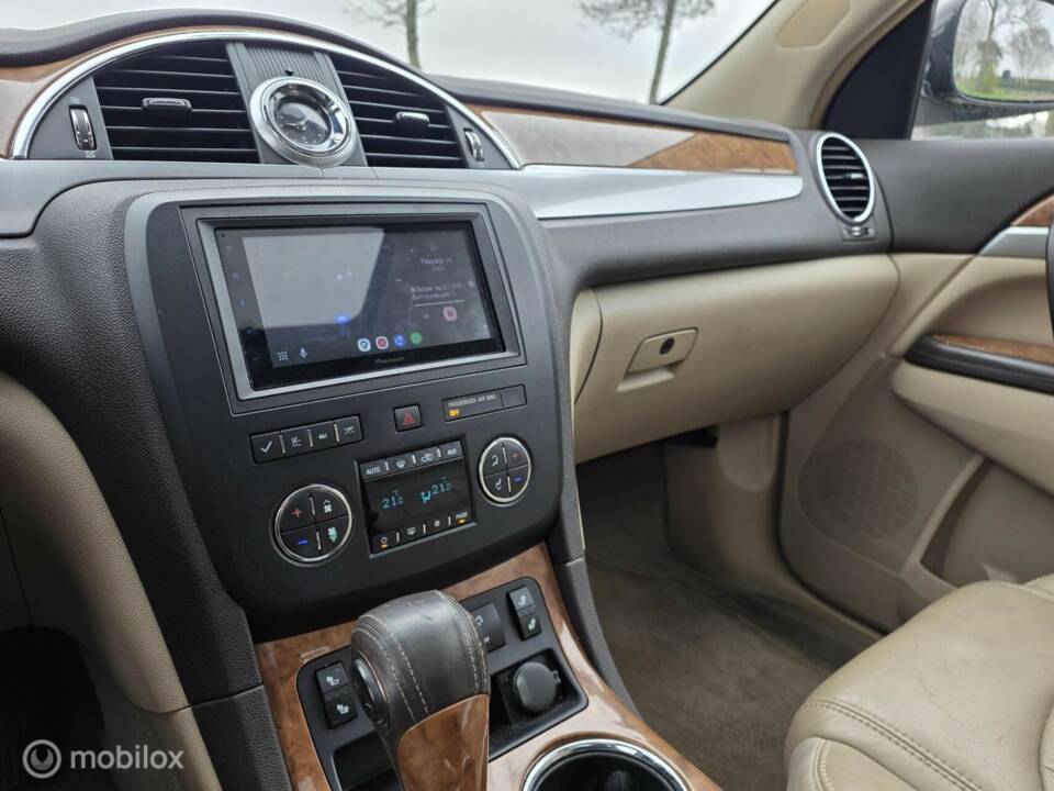 Imagen 30/50 de Buick Enclave 3.6 (2008)