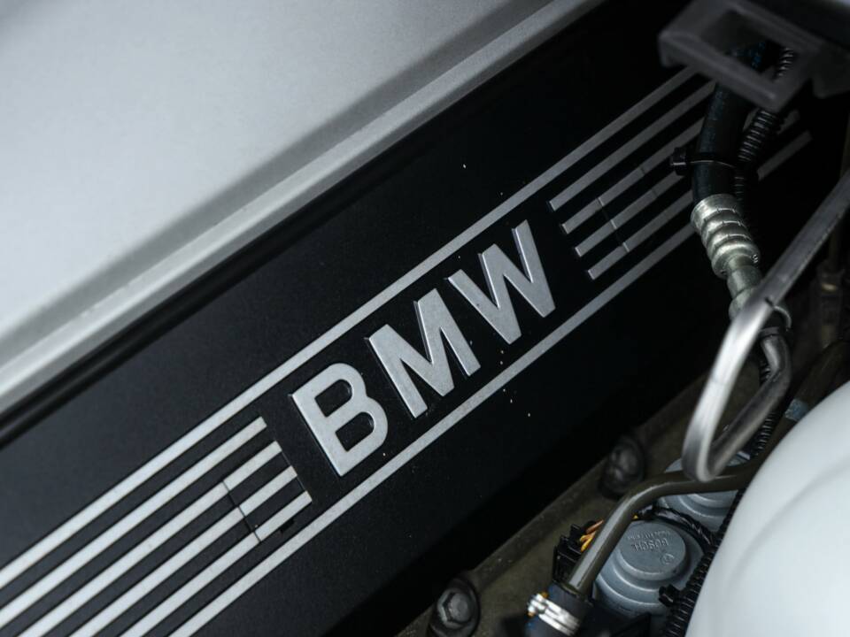 Bild 35/50 von ALPINA B10 V8 Touring (2000)
