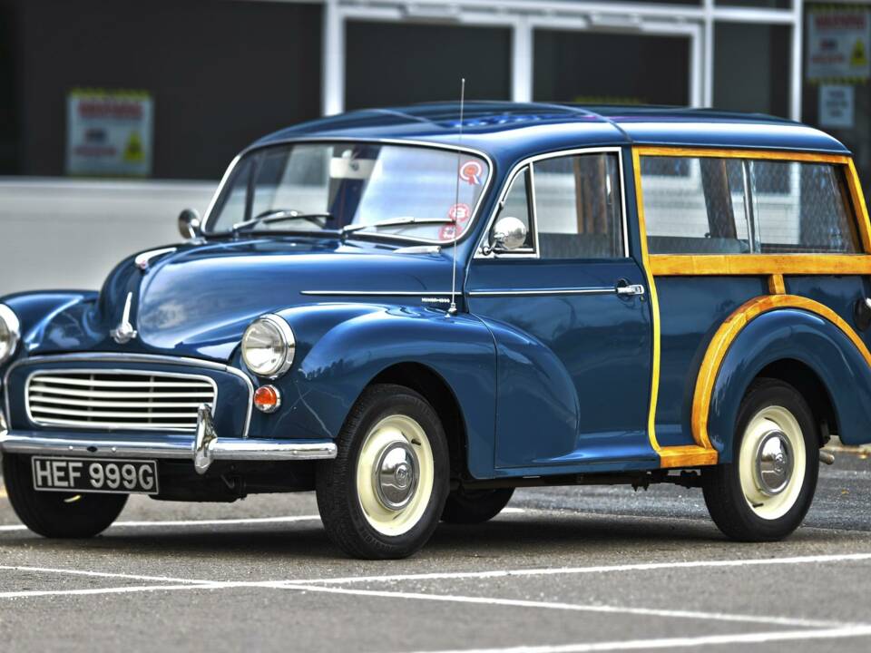 Image 5/50 of Morris Minor 1000 Traveller (1969)