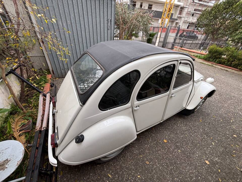 Afbeelding 7/54 van Citroën 2 CV 6 Club (1985)