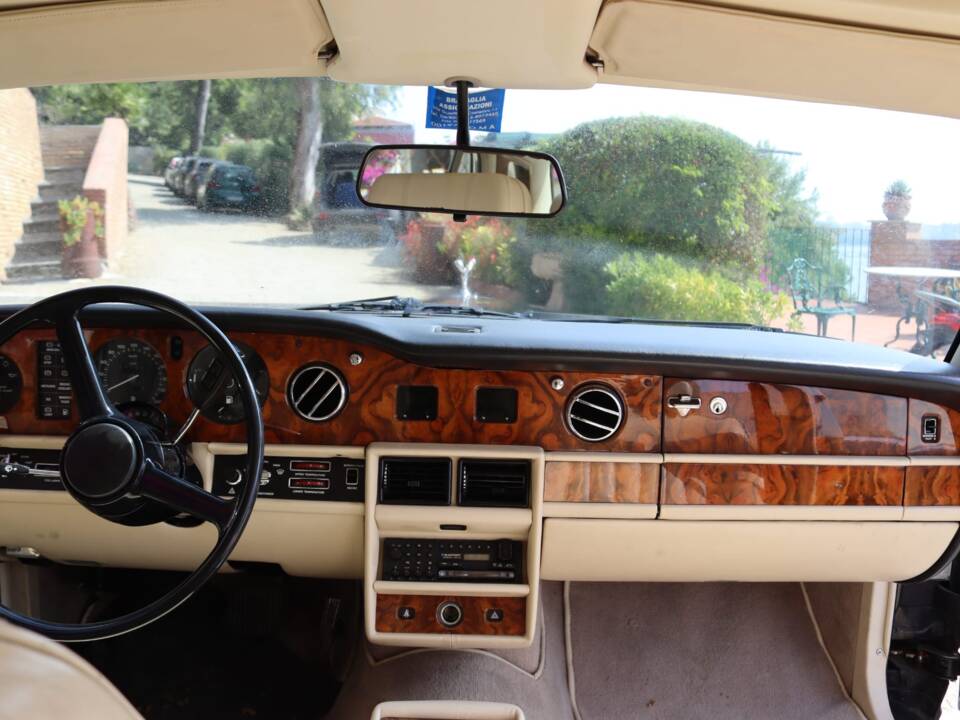 Image 9/12 of Rolls-Royce Silver Spur (1989)