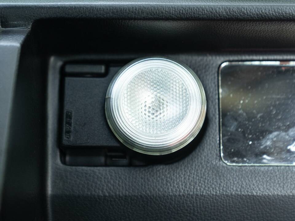 Image 41/50 of FIAT Ritmo 105 TC (1990)