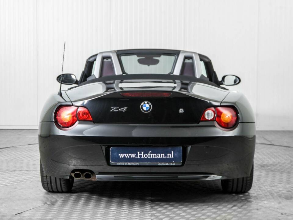 Bild 18/50 von BMW Z4 2.5i (2004)