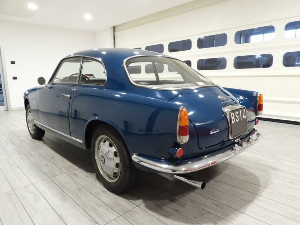 Immagine 3/15 di Alfa Romeo Giulietta Sprint 1300 (1964)