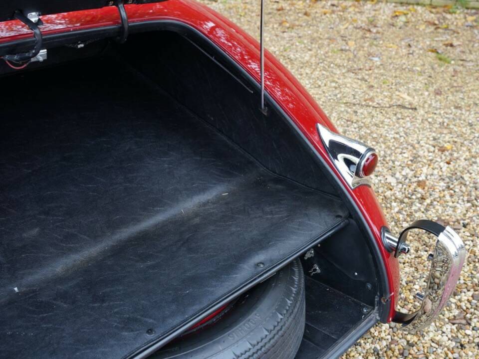 Image 25/50 of Jaguar XK 120 OTS (Alloy) (1949)