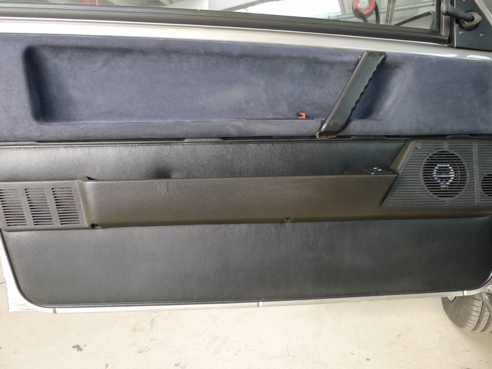 Image 34/39 de Lancia Y10 LX I.E. (1991)