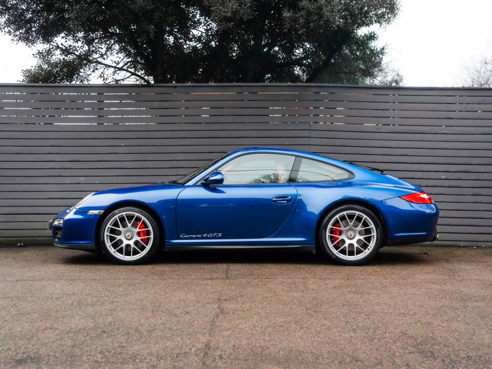 Bild 7/51 von Porsche 911 Carrera 4 GTS (2011)