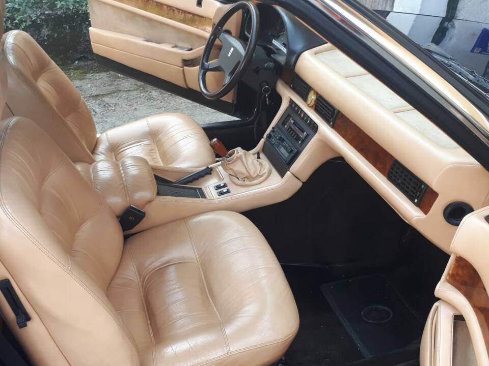 Image 17/19 of Maserati Biturbo Spyder (1987)