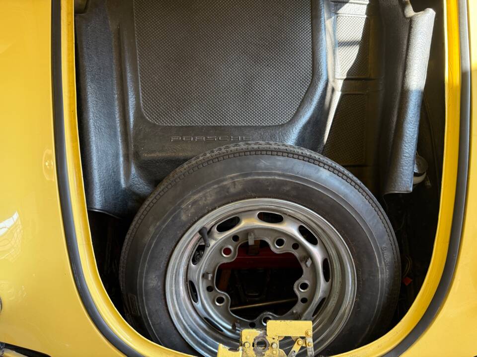 Afbeelding 14/40 van Porsche 356 B Carrera 2/2000 GS (1963)