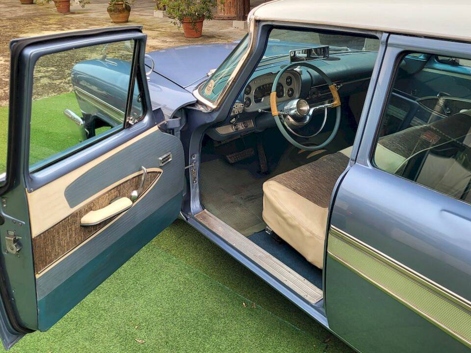Bild 31/79 von Plymouth Sport Suburban (1958)