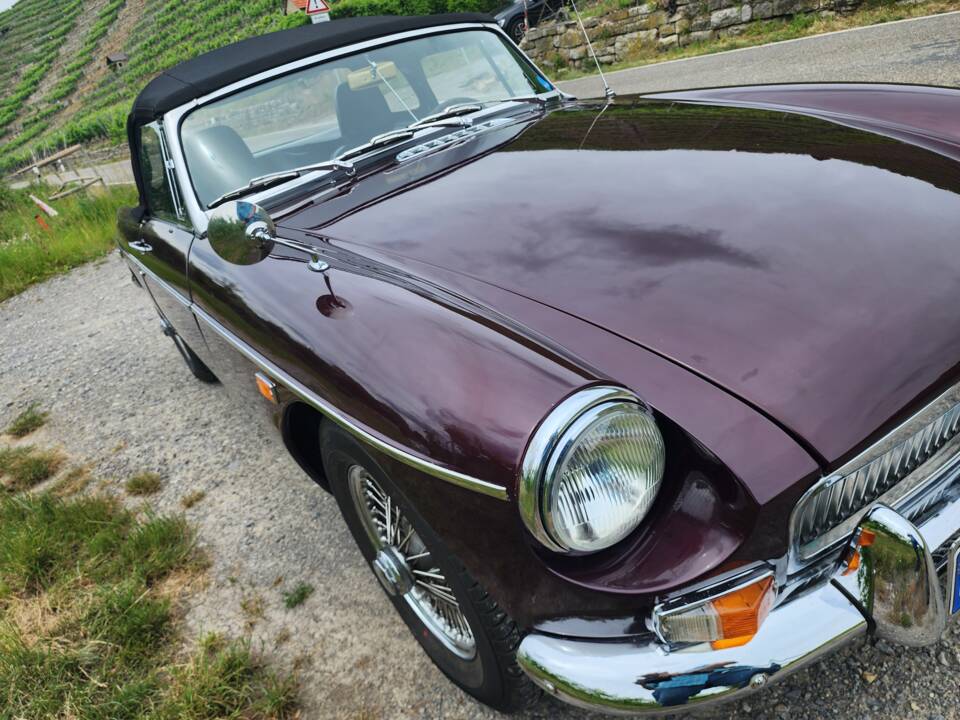 Image 43/55 of MG MGB (1969)