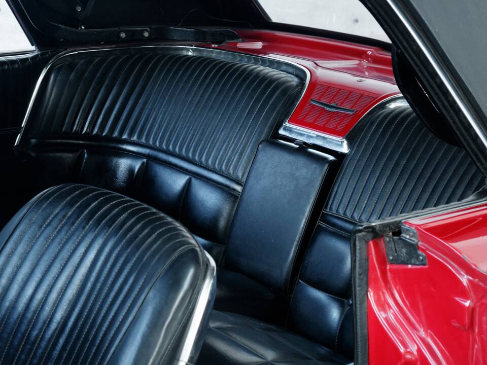Bild 32/50 von Ford Thunderbird (1966)