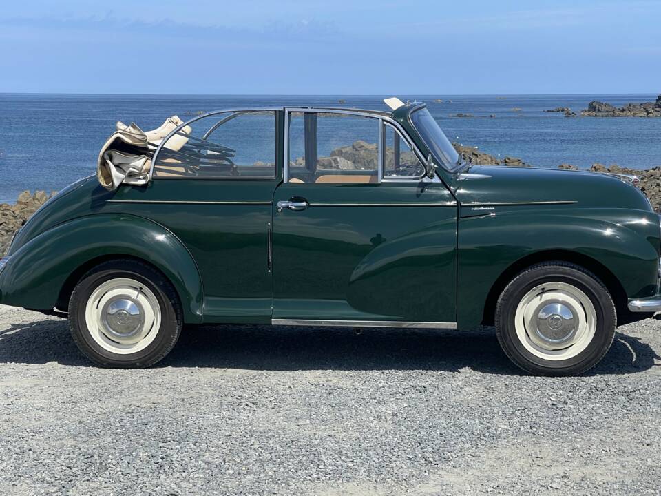 Image 2/11 of Morris Minor 1000 Tourer (1958)