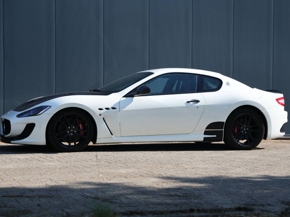 Bild 35/60 von Maserati GranTurismo MC Stradale (2012)
