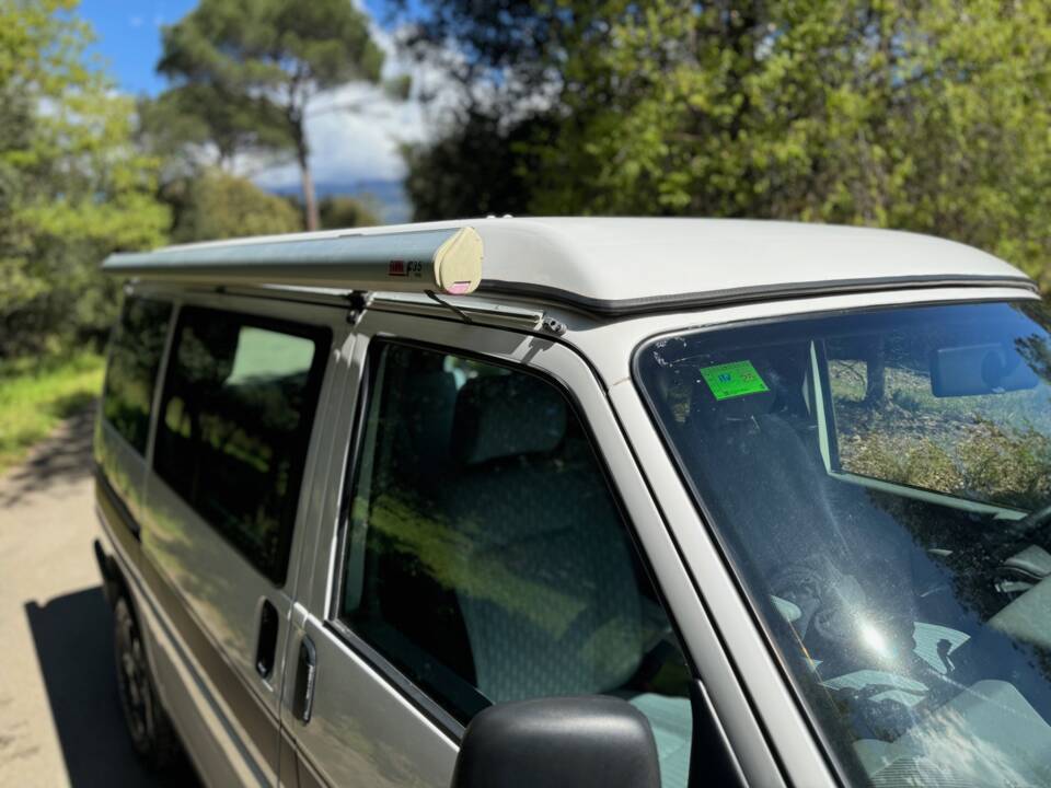 Immagine 7/36 di Volkswagen T4 Multivan 2.5 Syncro (1994)