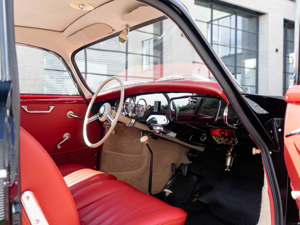 Image 22/25 of Porsche 356 A 1600 S (1959)