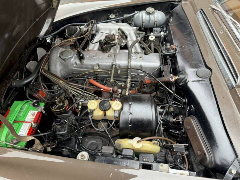 Image 28/36 de Mercedes-Benz 250 SL (1968)