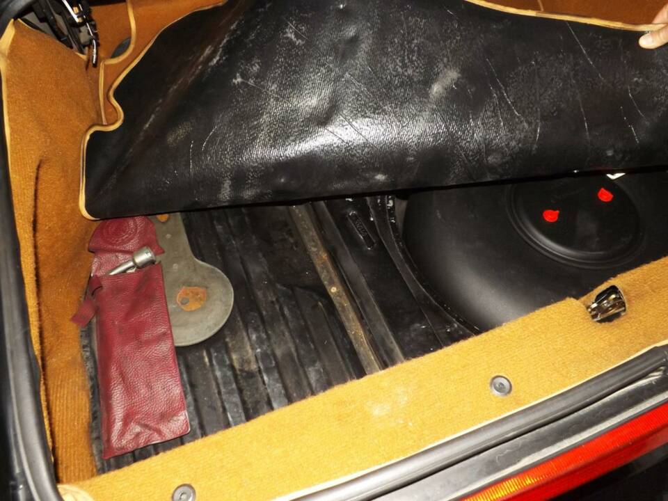 Bild 46/50 von Alfa Romeo 1.6 Spider (1991)