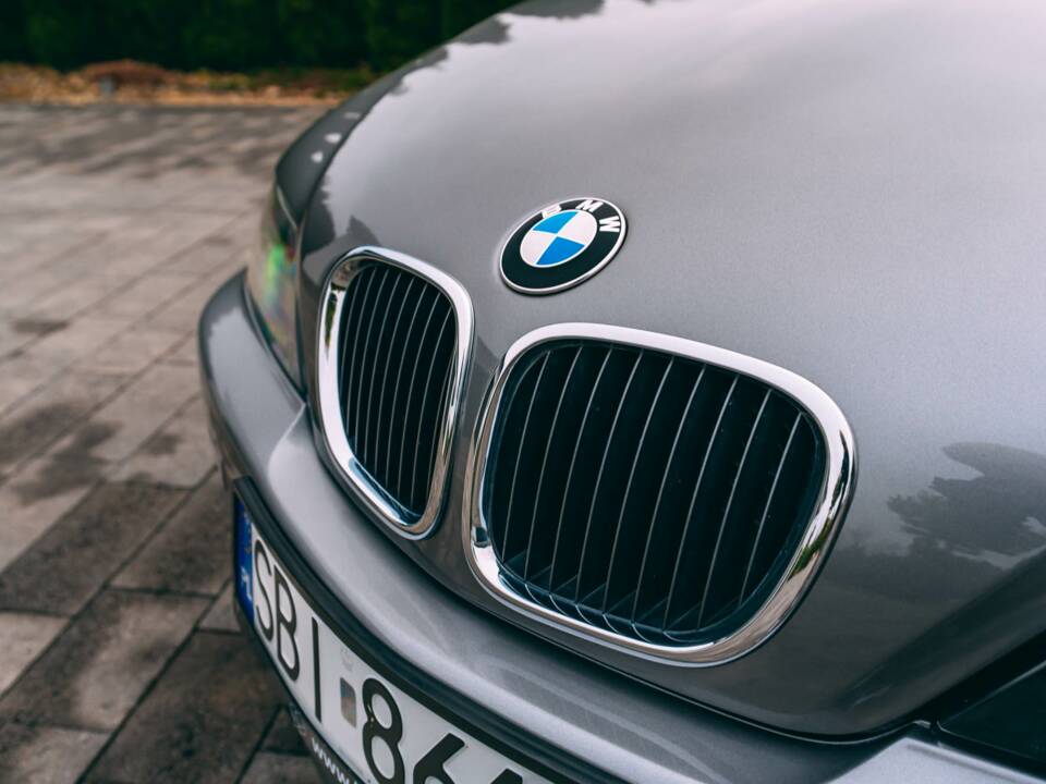 Bild 14/99 von BMW Z3 2.5 (2001)