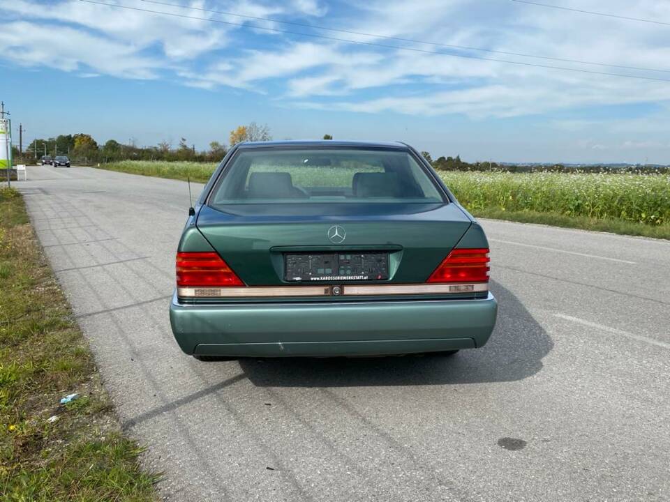 Imagen 21/22 de Mercedes-Benz 500 SE (1991)