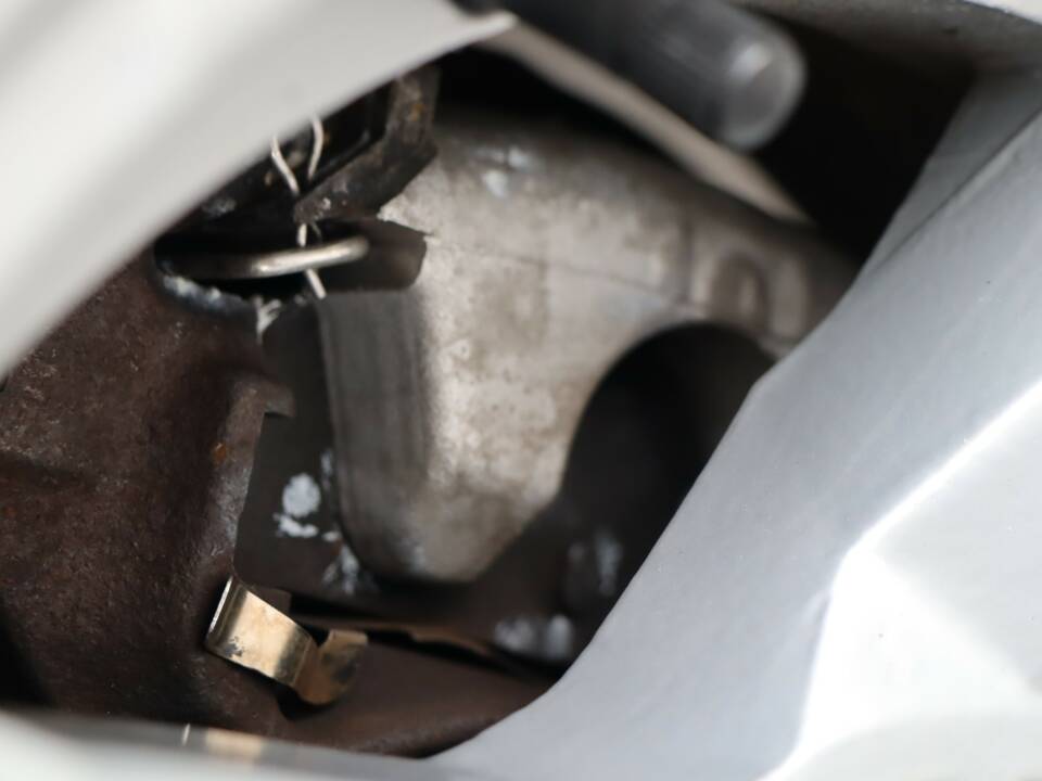 Image 21/50 of FIAT 124 Spider CS1 (1978)