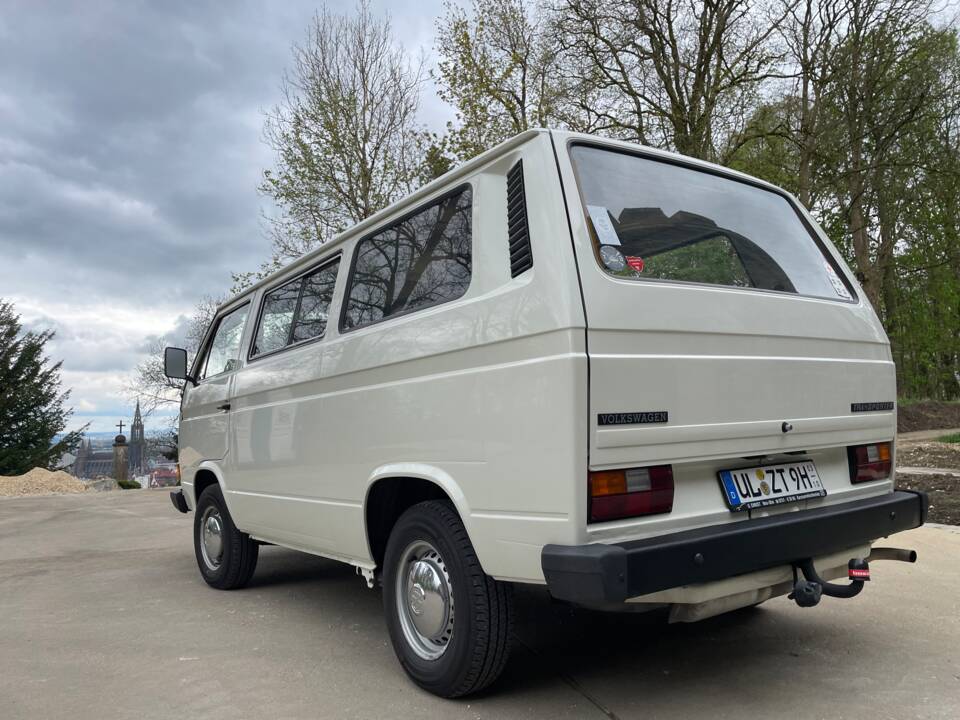 Imagen 4/40 de Volkswagen T3 Kombi 2.0 (1981)