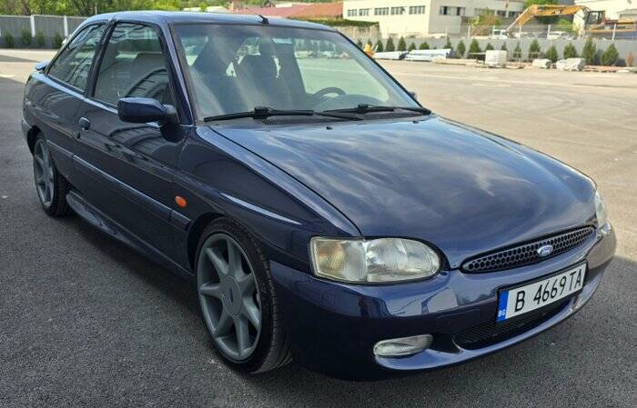 Bild 4/5 von Ford Escort RS Cosworth (1996)