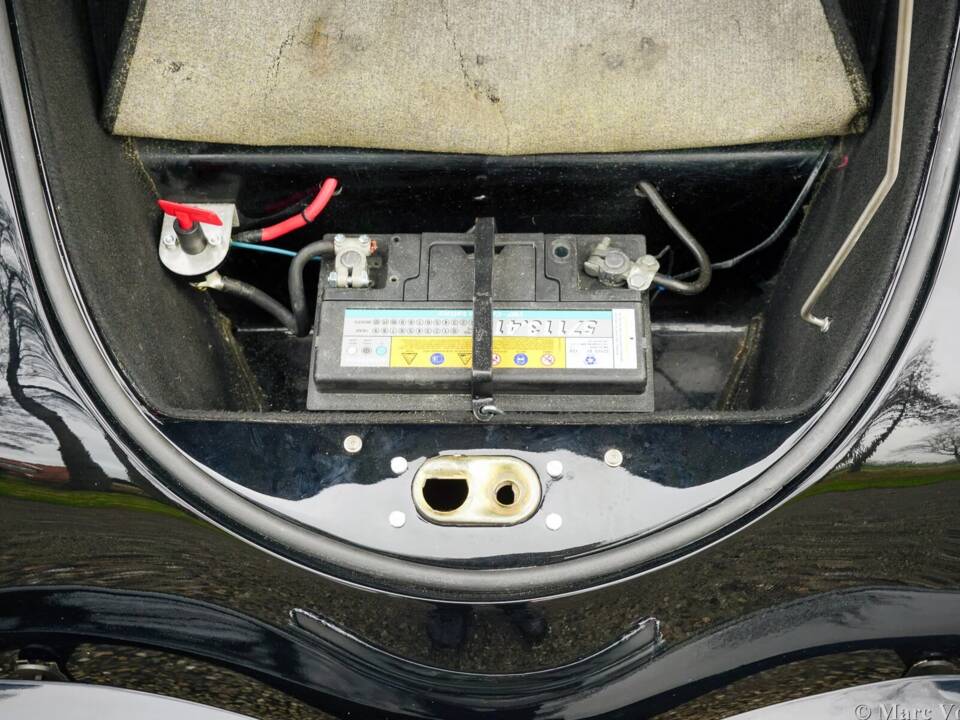 Image 18/49 of Porsche 356 C 1600 (1965)