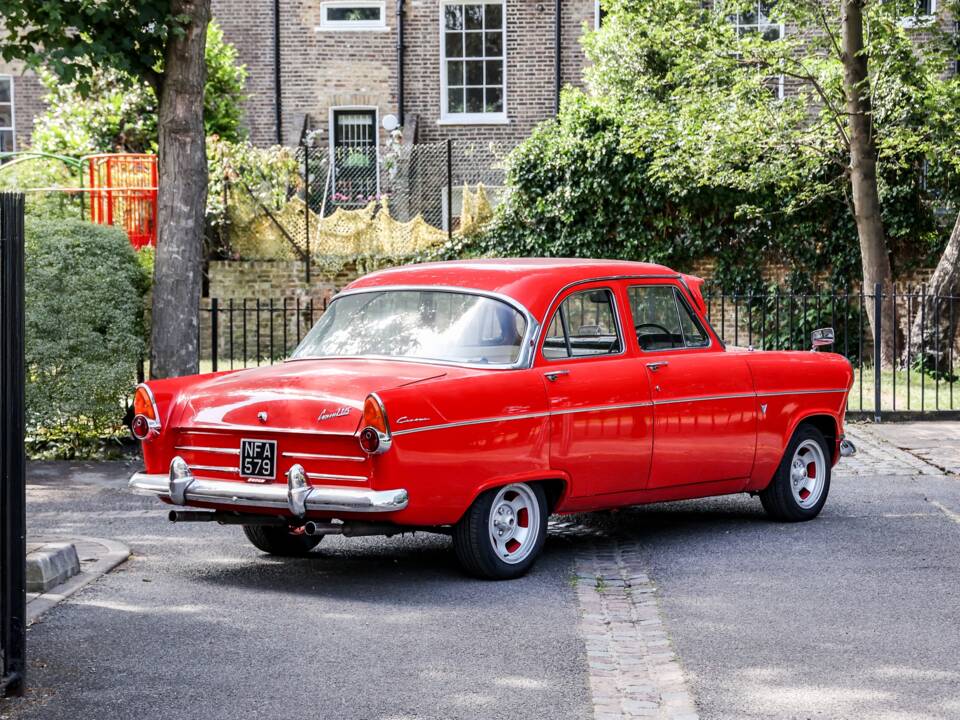 Bild 3/33 von Ford Consul 375 (1961)