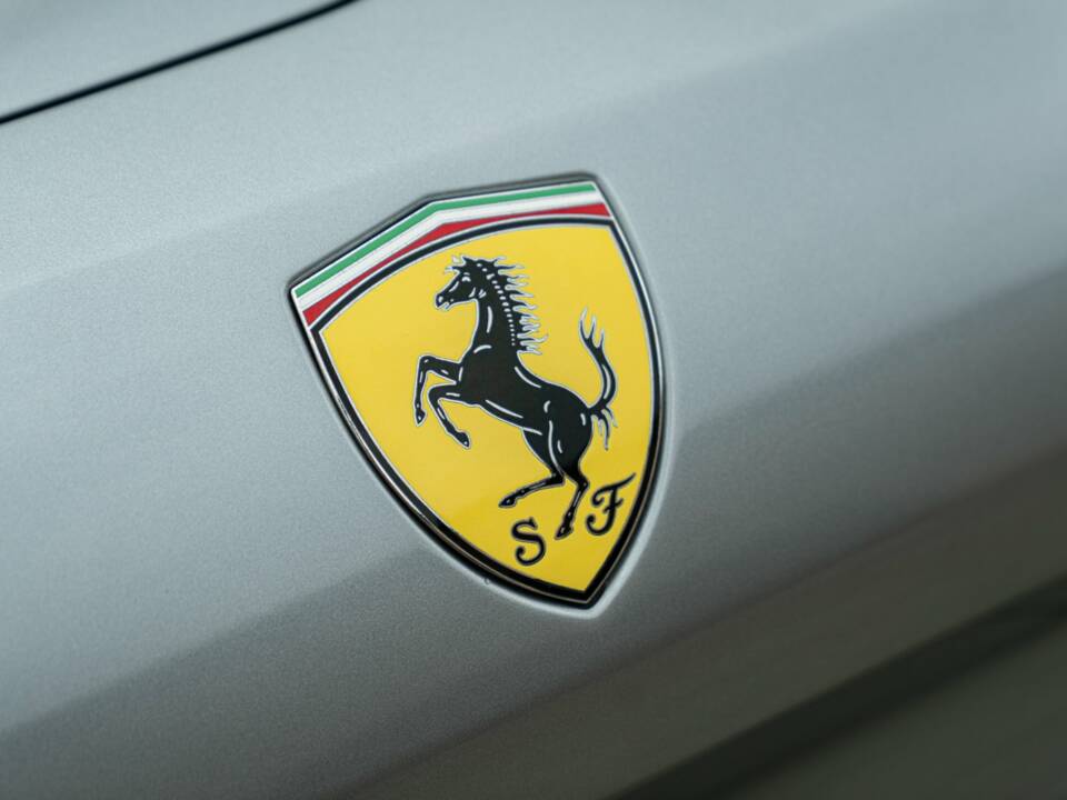 Bild 30/50 von Ferrari California T (2014)