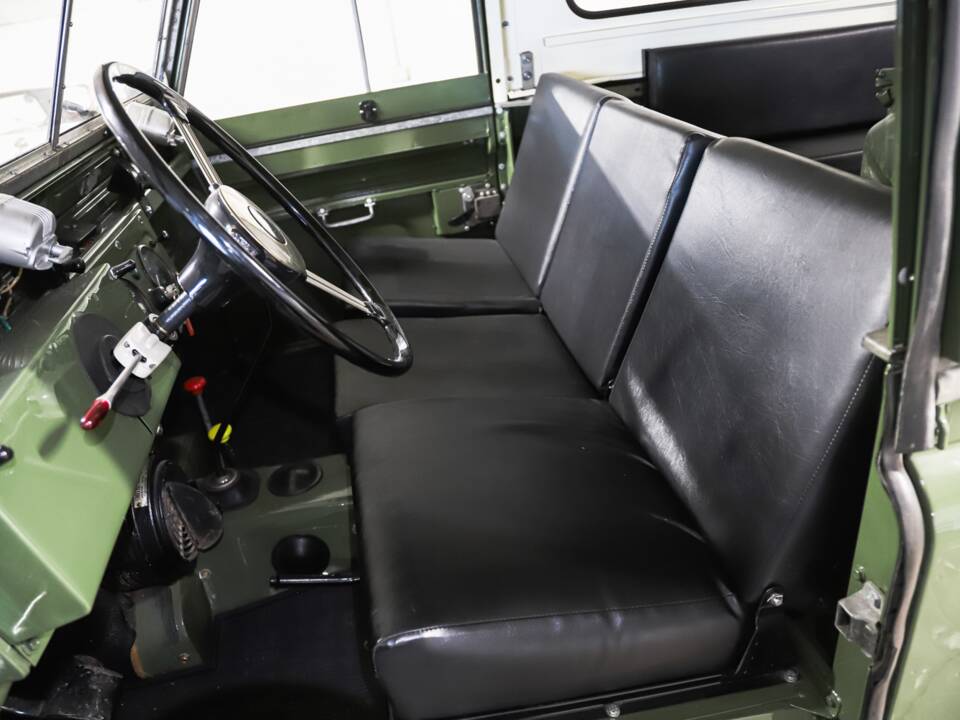 Bild 31/96 von Land Rover 88 (1961)