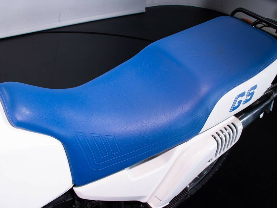 Immagine 26/50 di BMW DUMMY (1988)