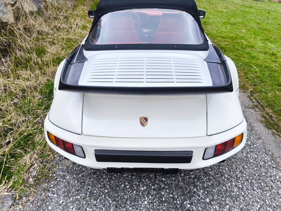 Bild 6/15 von Porsche 911 Carrera 3.2 (1989)